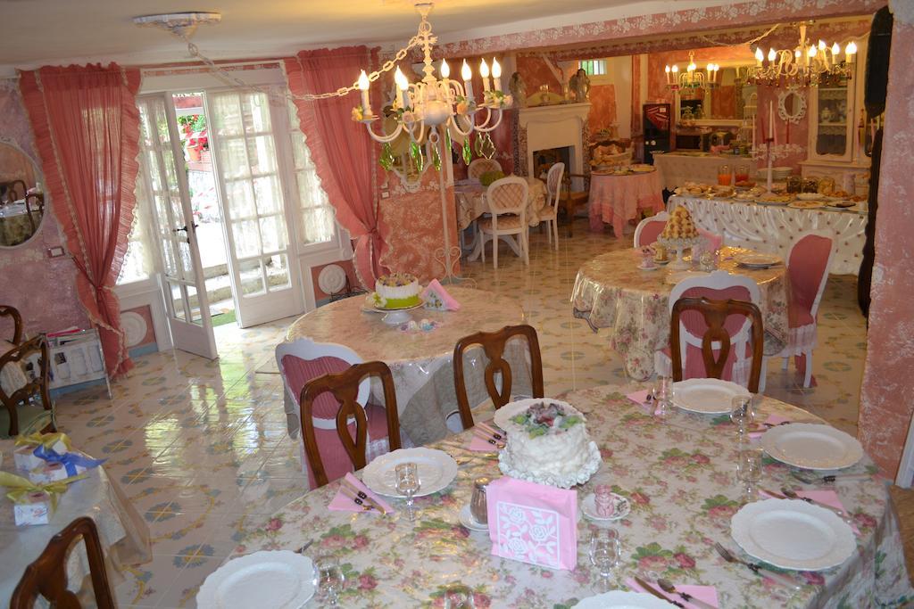 La Maison Delle Favole Дезенцано-дель-Гарда Екстер'єр фото