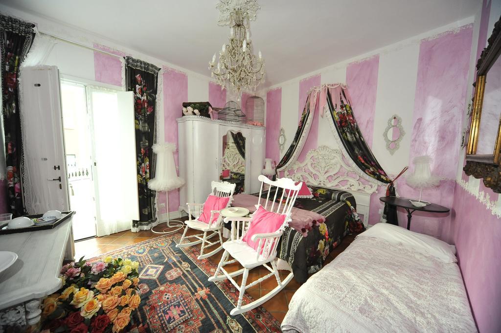 La Maison Delle Favole Дезенцано-дель-Гарда Екстер'єр фото
