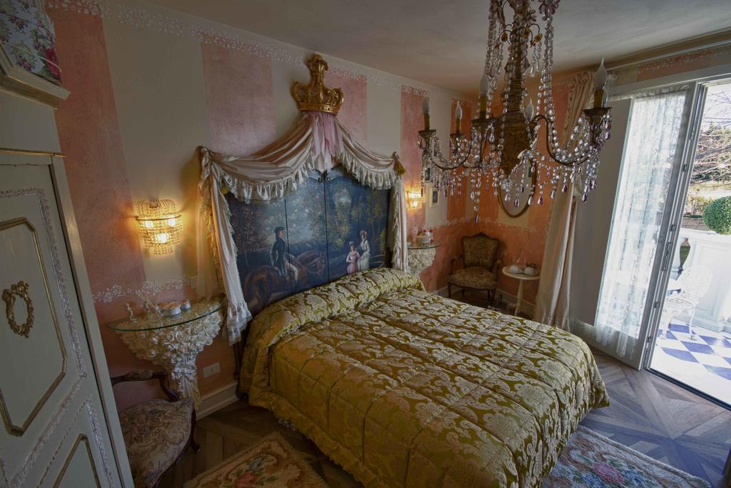 La Maison Delle Favole Дезенцано-дель-Гарда Екстер'єр фото